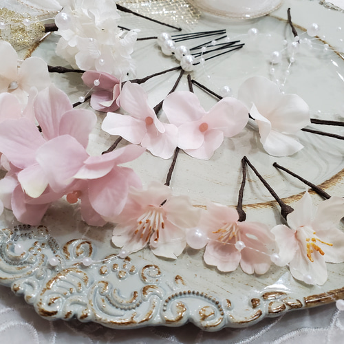【再販】髪飾り　桜　　blossom　ピンク×ホワイト　パール　成人式　結婚式 髪飾り 桜 blossom ピンク×ホワイト パール 成人式 結婚式 ヘアピン
