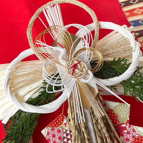 2026正月】数量限定！正月福重ね飾り／白（ 幅21cm×丈32cm） しめ縄