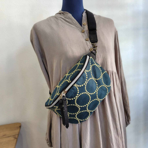 パ*リ様 ミナペルホネン/tambourine タンバリングリーン×クリーム/ボ ミナペルホネン/tambourine タンバリングリーン×クリーム/ボディー