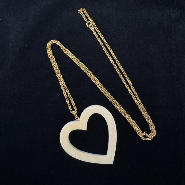 【本象牙】ペンダント ・ハート（No.Z_PNh-01）