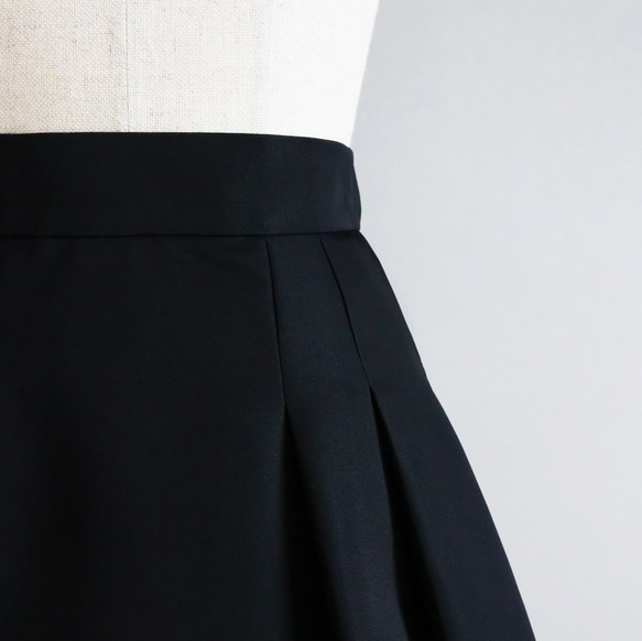 【色違いで欲しい◎】ライトグログランタックフレアスカート【ブラック】 12枚目の画像
