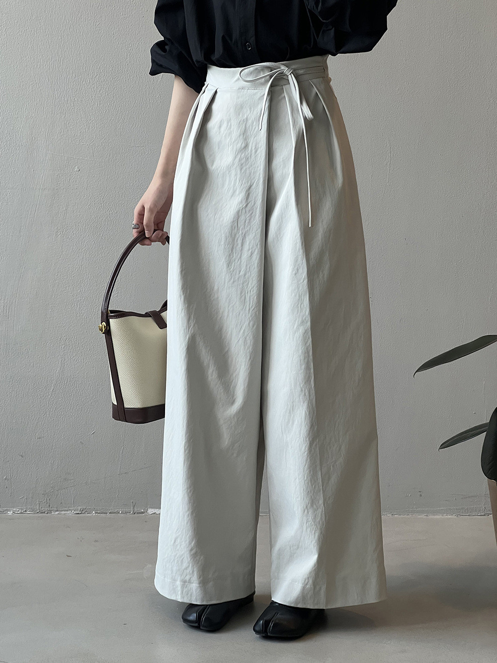 秋新作レディースデザイン感のストラップ付きルーズハイウエストロングカジュアルパン【返品・交換可】品質最優先25-368