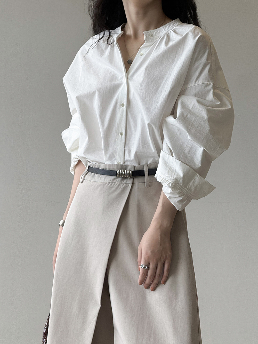 秋レディース100% 綿の丸首長袖シャツ【返品・交換可】品質最優先25-369