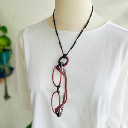 グラスホルダーネックレス〜レッド〜 1枚目の画像
