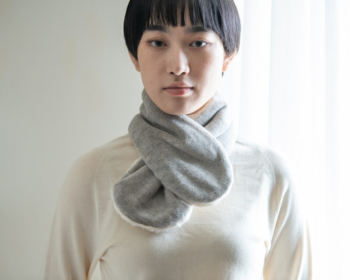 GUSHLOW & COLE グレー ネックウォーマー GUSHLOW&COLE（ガシュロウアンドコール） ネックウォーマー グレー