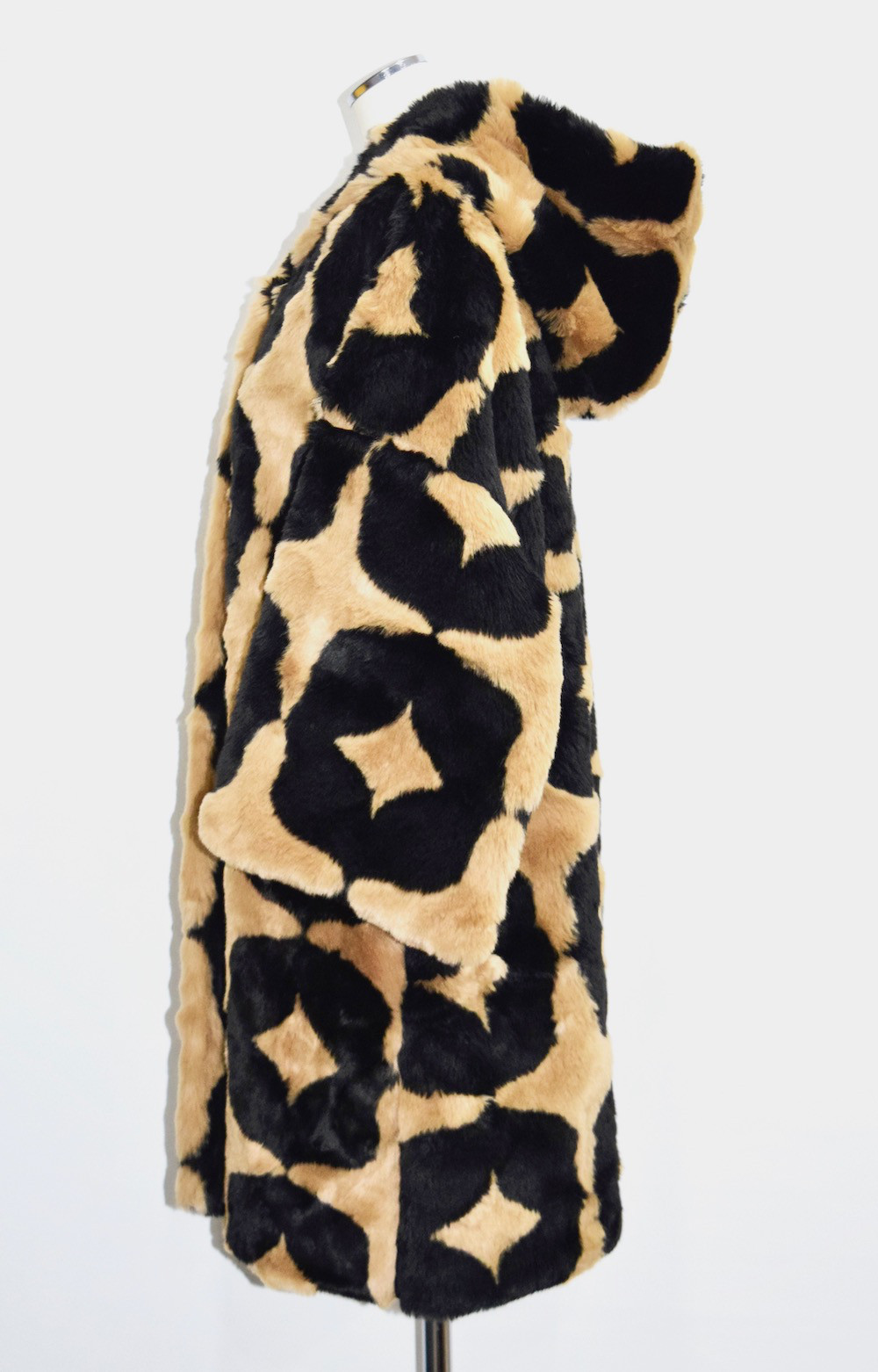 【HIGH GRADE PRODUCTS】MONOGRAM FUR COAT(beige)コート　ベージュ　シンプル