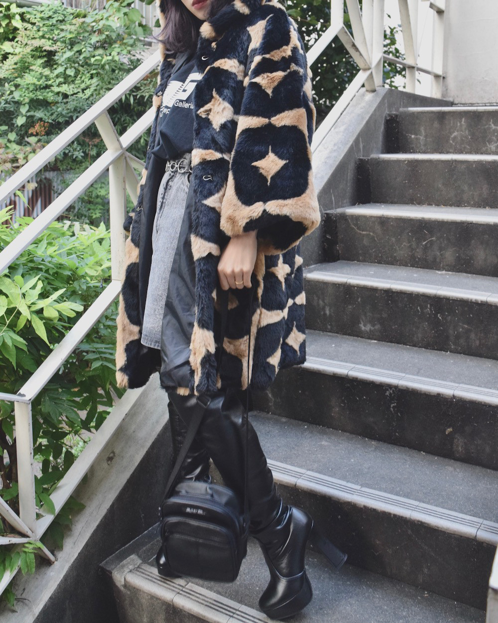 【HIGH GRADE PRODUCTS】MONOGRAM FUR COAT(beige)コート　ベージュ　シンプル