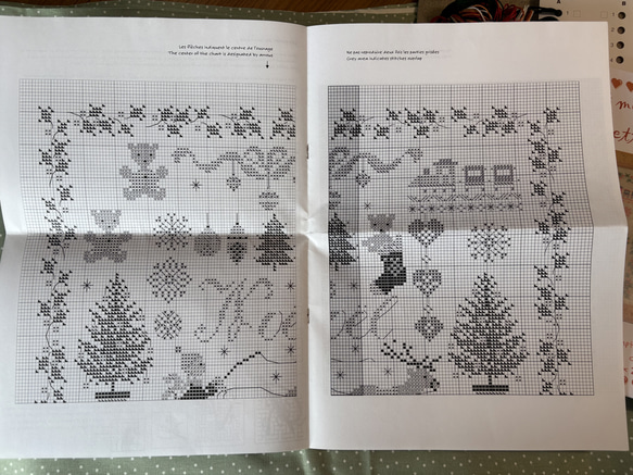 新入荷！クリスマスキット！『DMC製  刺しゅうキット クリスマス　生成り地』～図案・刺しゅう糸・布・針セット～ 7枚目の画像