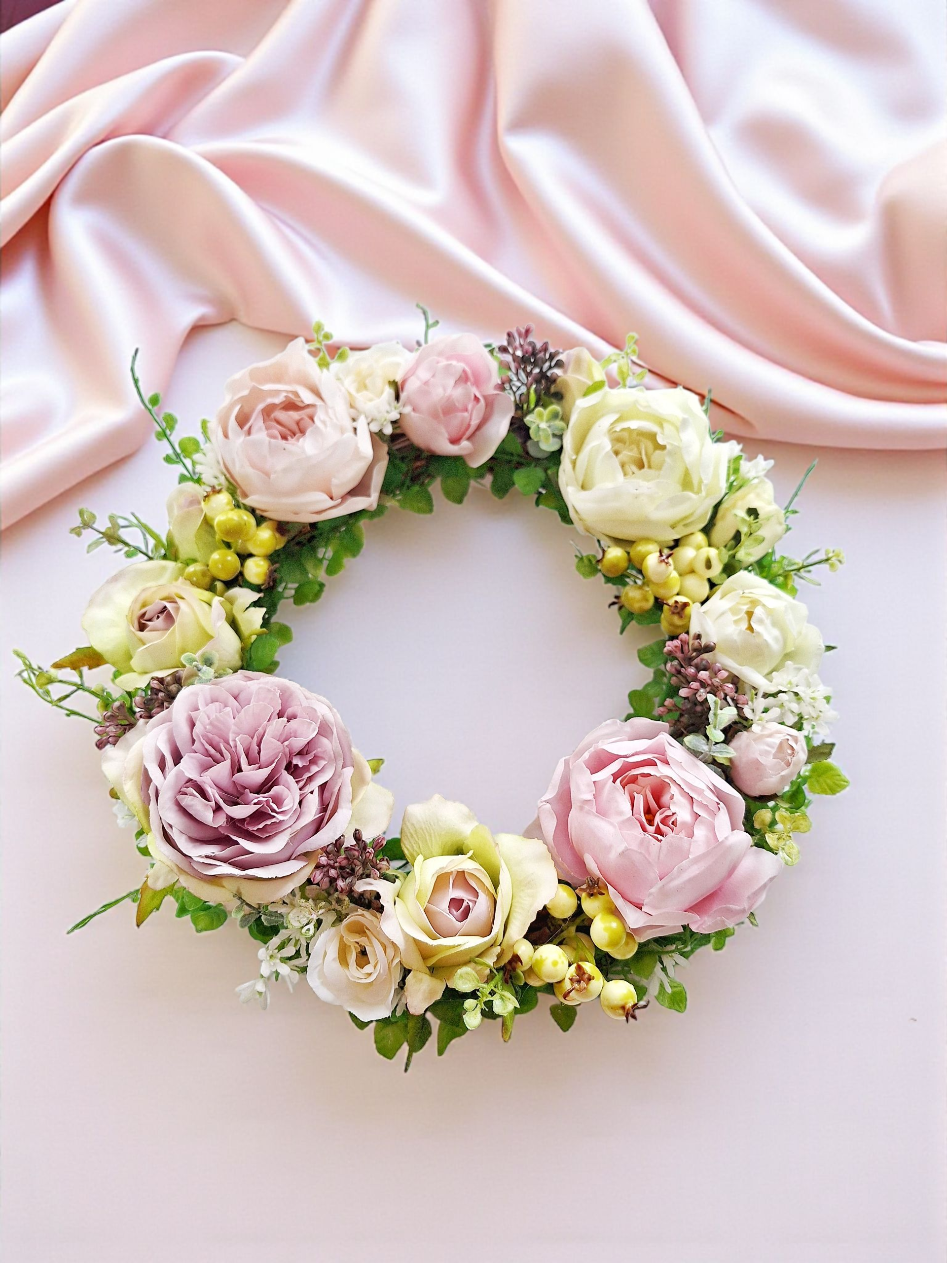 《30cm》モーブ•ピンク•グリーンのバラとベリーのリース/アーティフィシャルフラワー/送別ギフト/リース箱無料