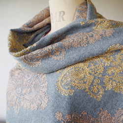 【豪華で繊細な刺繍】ブランケットショール・ペイズリー柄GY 7枚目の画像