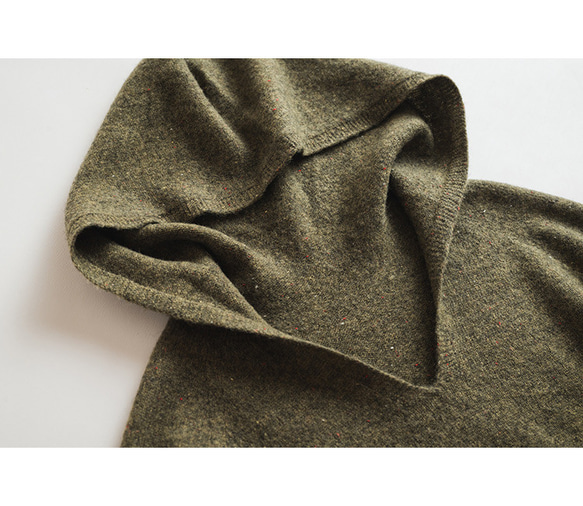 ◇4color【柔らか フード 無縫製 シームレス ニット ウール100%】長袖 T-00011 8枚目の画像