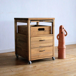 フランスアンティーク猫脚カップボード/木製サイドボード/キャビネット(90-7) フランスアンティーク猫脚カップボード/木製サイドボード