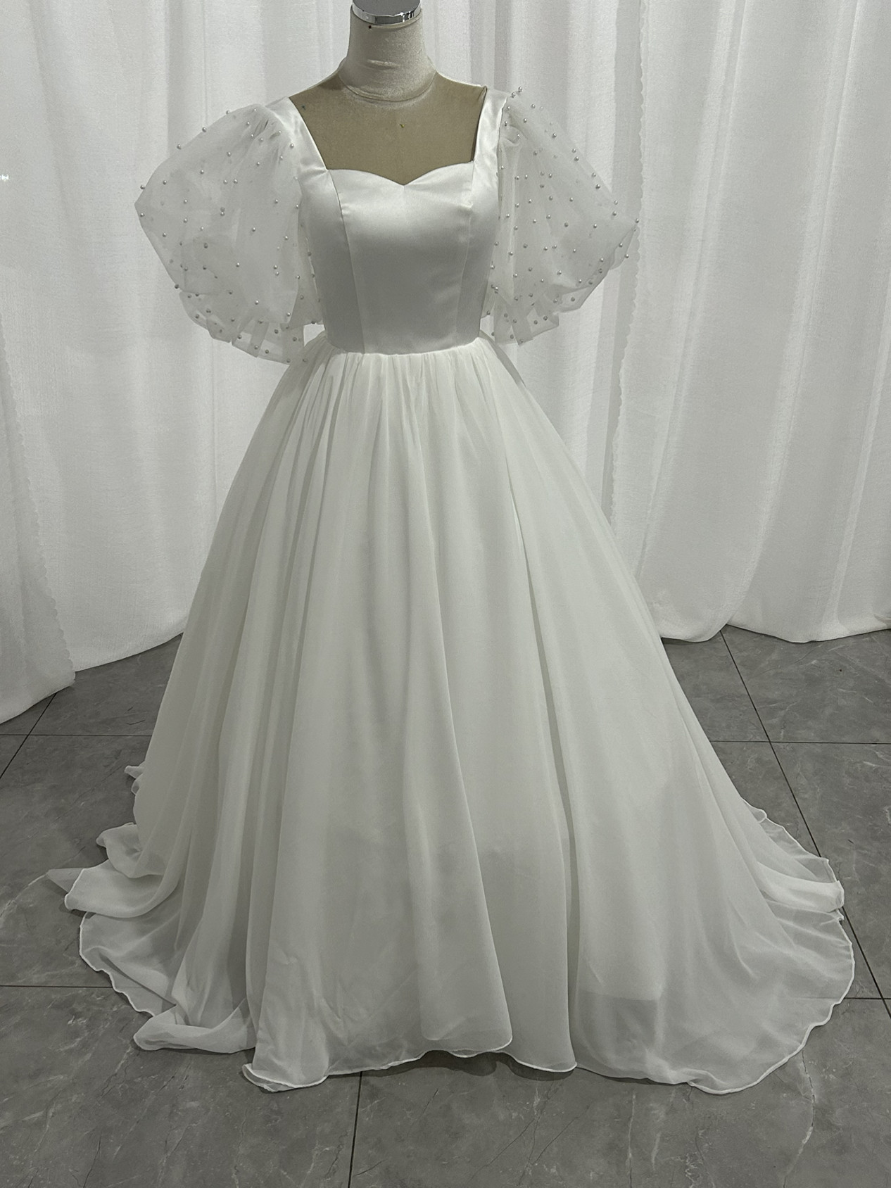 送料無料！ フランス風 パーティードレス ホワイト  トレーン ドレス ロングトレーン前撮り/花嫁/結婚式 29,193円