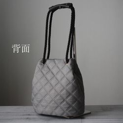 本革ポケットの2wayキルトバッグ キルティング ナイロンオックス 軽量 バケットバッグ かるいかばん O-384 16枚目の画像