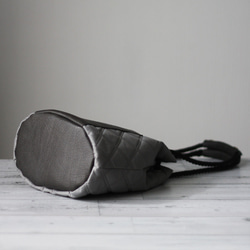 本革ポケットの2wayキルトバッグ キルティング ナイロンオックス 軽量 バケットバッグ かるいかばん O-384 11枚目の画像