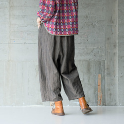 秋冬の本命ボトム◎ヘリンボーン柄ハンドステッチバルーンパンツ（25w-11）チャコール 2枚目の画像