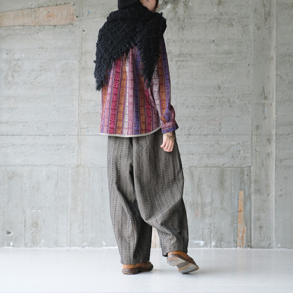 秋冬の本命ボトム◎ヘリンボーン柄ハンドステッチバルーンパンツ（25w-11）チャコール 16枚目の画像