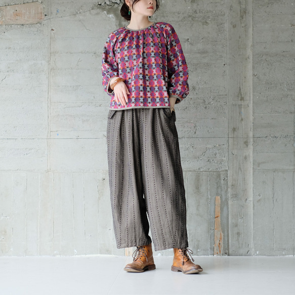 秋冬の本命ボトム◎ヘリンボーン柄ハンドステッチバルーンパンツ（25w-11）チャコール 3枚目の画像