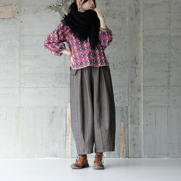 秋冬の本命ボトム◎ヘリンボーン柄ハンドステッチバルーンパンツ（25w-11）チャコール 6枚目の画像