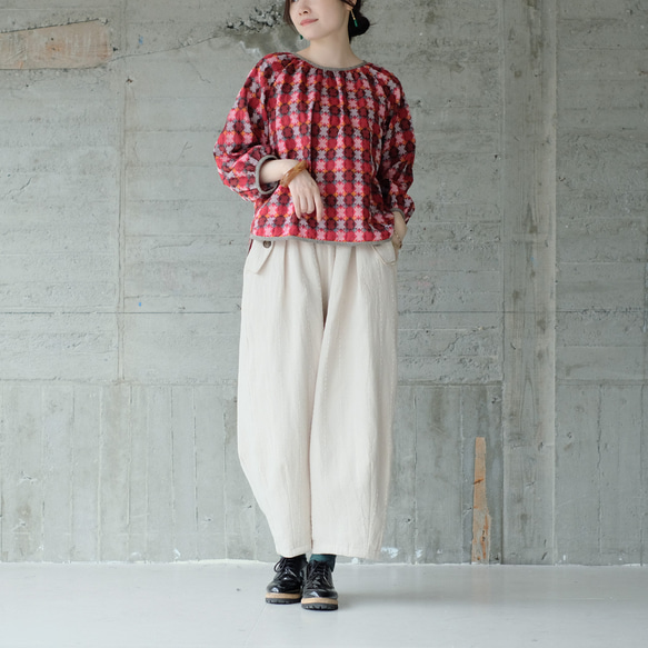 秋冬の本命ボトム◎ヘリンボーン柄ハンドステッチバルーンパンツ（25w-11）オフホワイト 4枚目の画像