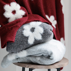 【AW新作】ふわっと体を包み込む柔らかさを体験してみて シャギーニット 花柄 ゆったりサイズ 25562 20枚目の画像