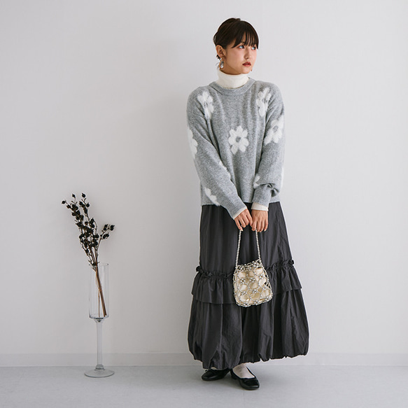 【AW新作】ふわっと体を包み込む柔らかさを体験してみて シャギーニット 花柄 ゆったりサイズ 25562 5枚目の画像