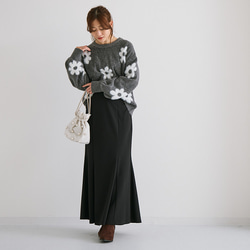 【AW新作】ふわっと体を包み込む柔らかさを体験してみて シャギーニット 花柄 ゆったりサイズ 25562 15枚目の画像