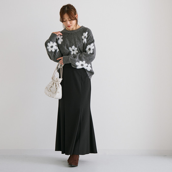 【AW新作】ふわっと体を包み込む柔らかさを体験してみて シャギーニット 花柄 ゆったりサイズ 25562 15枚目の画像