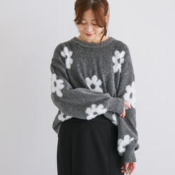 【AW新作】ふわっと体を包み込む柔らかさを体験してみて シャギーニット 花柄 ゆったりサイズ 25562 2枚目の画像