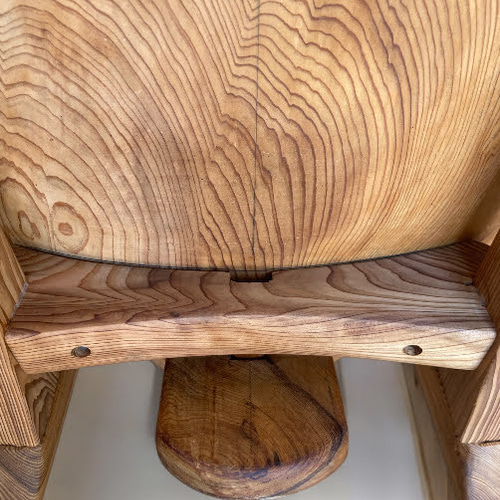 今月の1点もの | 悠久の銘木 屋久杉の椅子 インテリアになる家具