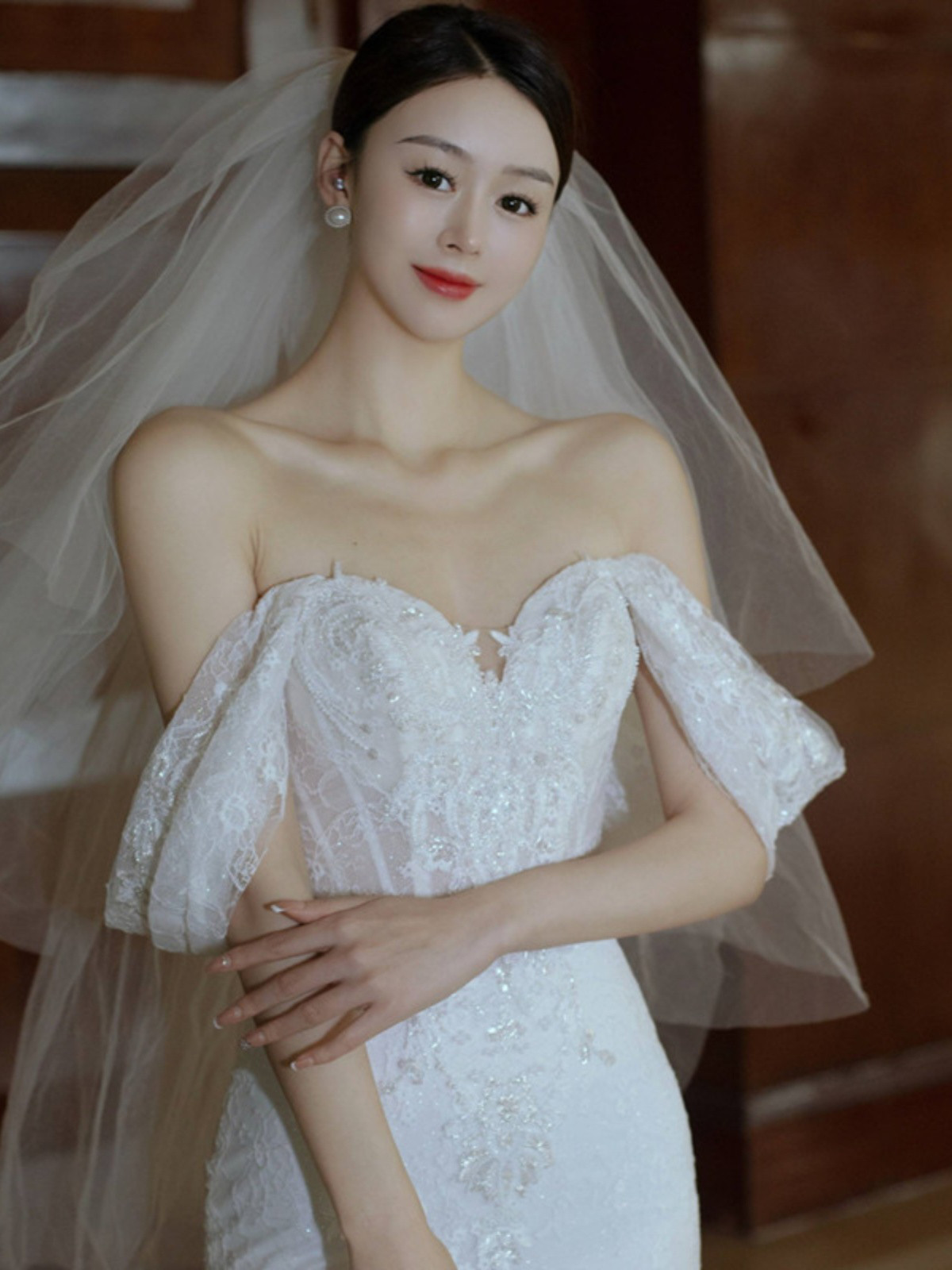 オフショルダー レース マーメイドウェディングドレス 白 シンプル 結婚式 花嫁 前撮り パーティー 披露宴 k605