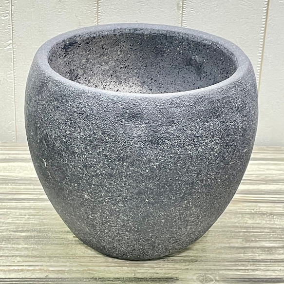 アンティーク セメントポット ブラック L 1枚目の画像