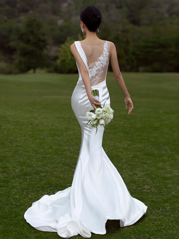 レース ウェディングドレス トレーン サテン 白 シンプル 結婚式 花嫁 前撮り パーティー 披露宴 k544