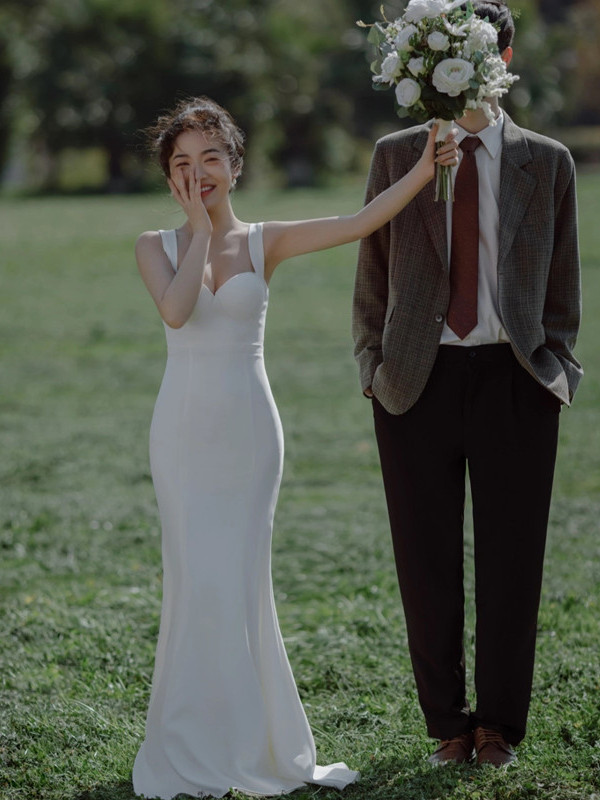 トレーン マーメイドウェディングドレス サテン 白 シンプル 結婚式 花嫁 前撮り パーティー 披露宴 k480