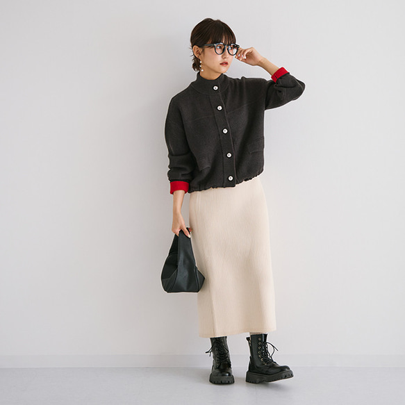 【AW新作】ワンランク上のこなれコーデにオススメ ジャケット見えニットカーディガン 裏配色 アウター 25577 2枚目の画像