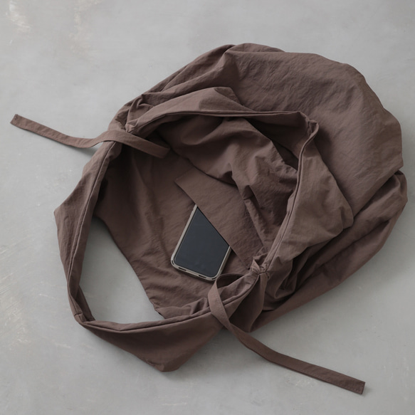 bao bao bag / brown 4枚目の画像