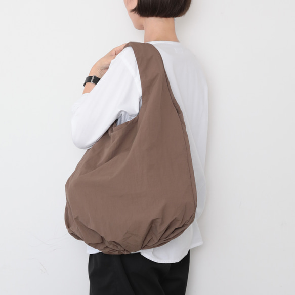 bao bao bag / brown 1枚目の画像