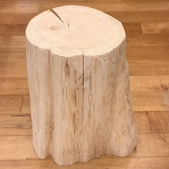 Hinoki  Wood  Stool  No.1430 1枚目の画像