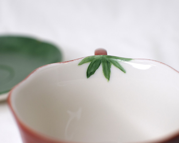 森のいちごのカップ＆ソーサー 9枚目の画像