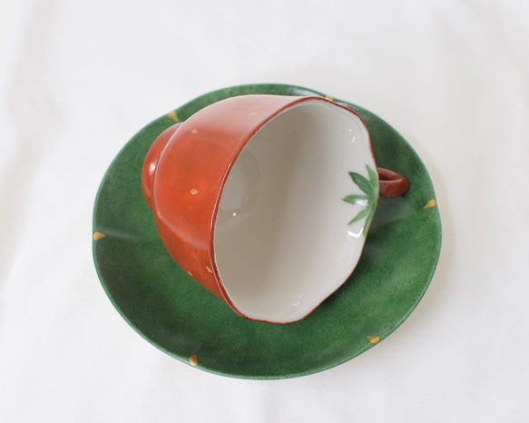 森のいちごのカップ＆ソーサー 5枚目の画像