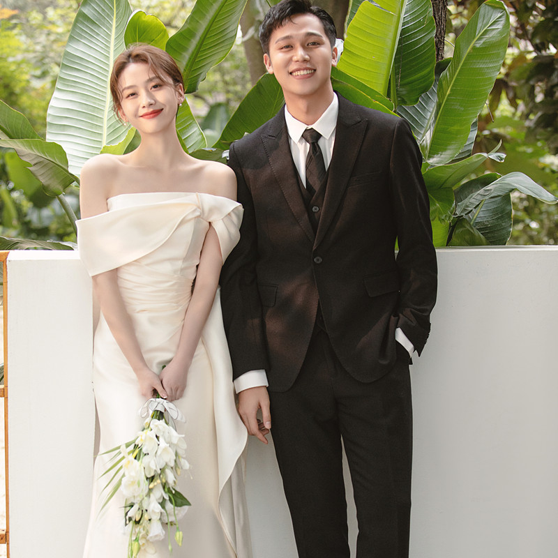 オフショルダー ウェディングドレス サテン 白 シンプル 結婚式 花嫁 前撮り パーティー 披露宴 k003