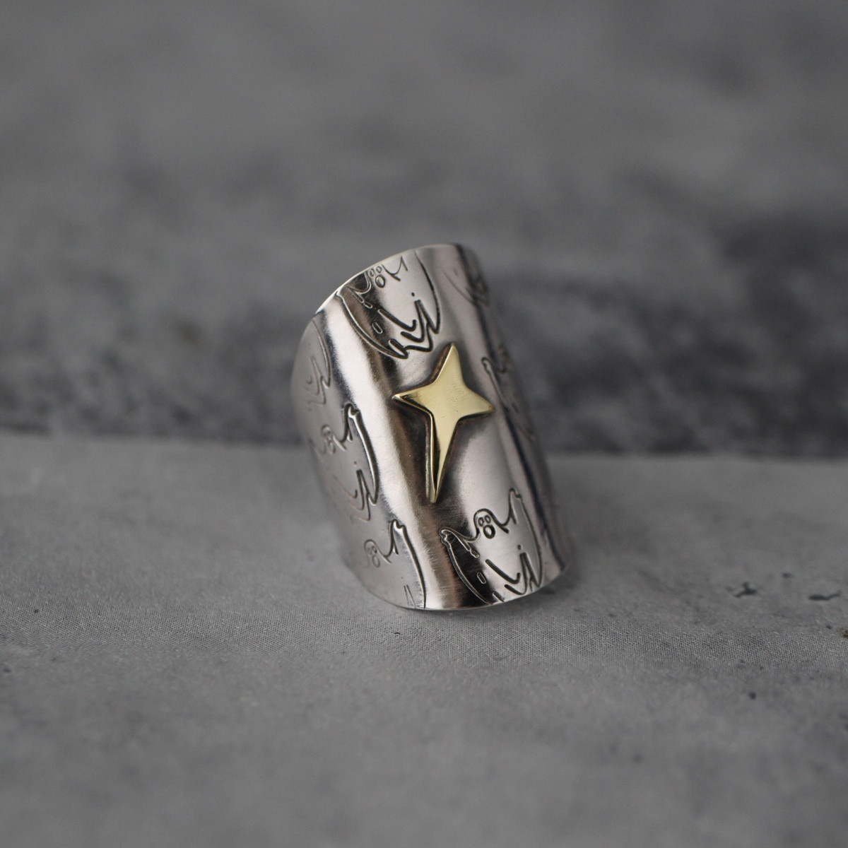 オバケとフラッシュ 4,675円