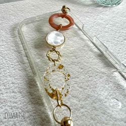 [全機種対応] PrettyWomanハンドホルダー付きスマホケース 落下防止ベルトストラップ付きスマホカバー 2枚目の画像