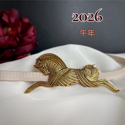 2026  干支　午年【馬】真珠帯留め.:*・゜【VG】(ブローチ変更可) 1枚目の画像