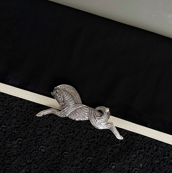 2026  干支　午年【馬】真珠帯留め.:*・゜【VS】(ブローチ変更可) 2枚目の画像