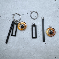 【サージカルステンレス】べっ甲柄リングラウンドパーツとブラックパーツのフープピアス　金属アレルギー対応　大ぶり　ブラック 6枚目の画像