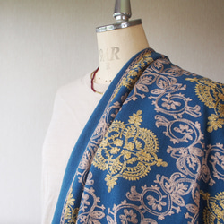 【豪華で繊細な刺繍】ブランケットショール・クローバー柄NB 1枚目の画像