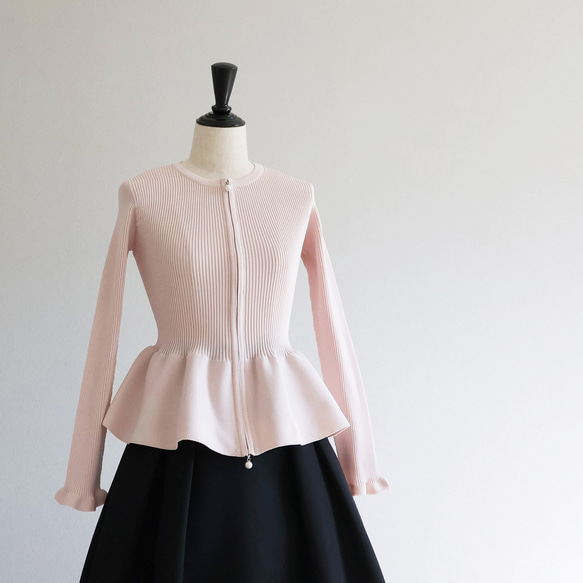 【美シルエットニット！】ホールガーメント ペプラムオープンファスナーカーディガン【バレエピンク】 12枚目の画像