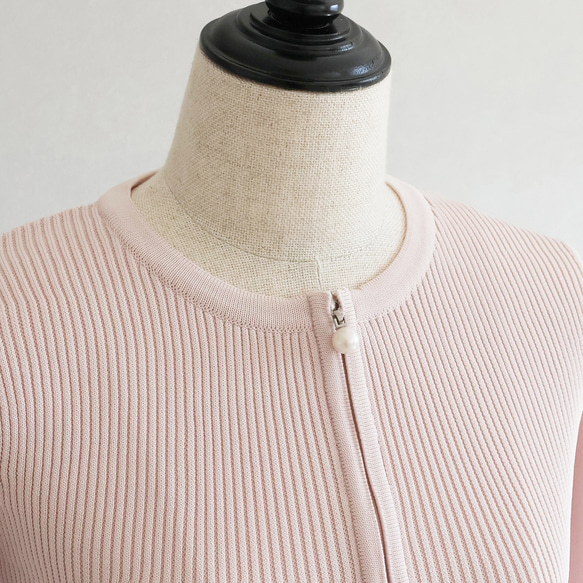 【美シルエットニット！】ホールガーメント ペプラムオープンファスナーカーディガン【バレエピンク】 14枚目の画像