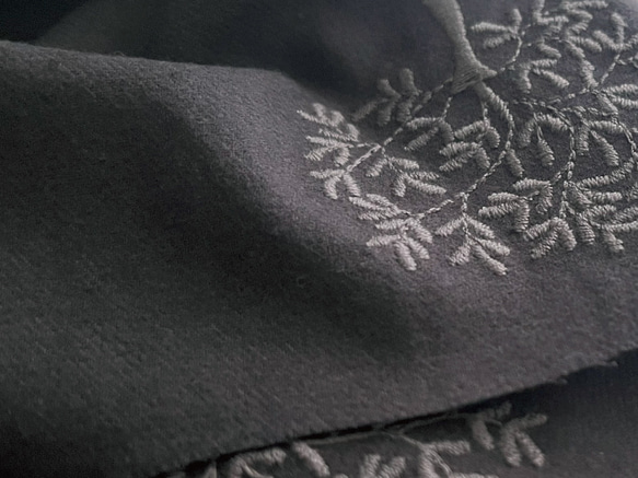 刺繍生地 ツリー 布 ビエラ 起毛 コットン100％ 50cm単位販売 手芸 手作り ハンドメイド 商用利用可刺繍ツリー 12枚目の画像